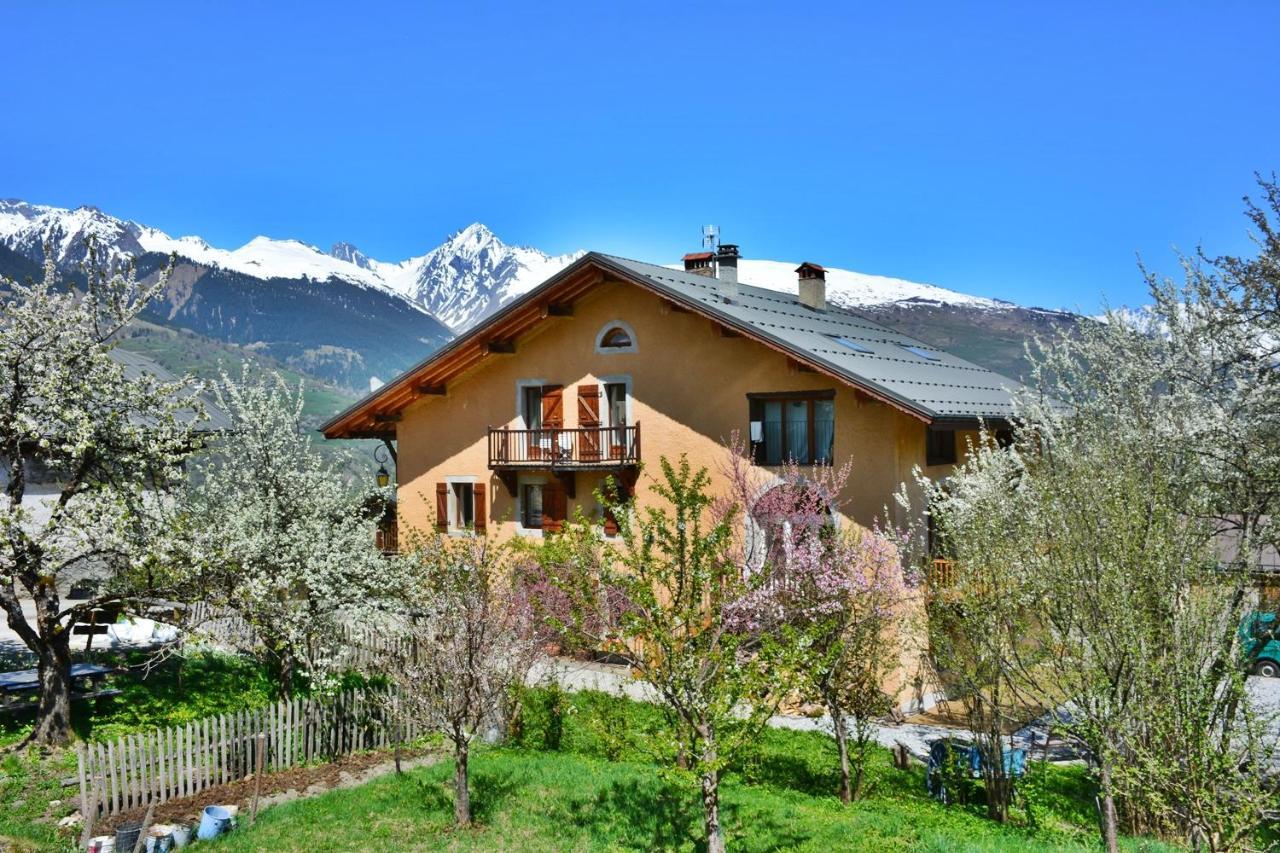 Gite-Auberge De Montvilliers Aime Εξωτερικό φωτογραφία