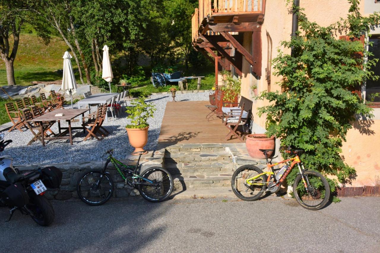 Gite-Auberge De Montvilliers Aime Εξωτερικό φωτογραφία